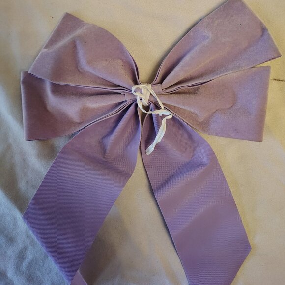 Lot of Purple Bows And Iridescent Ribbon - Picture 5 of 10